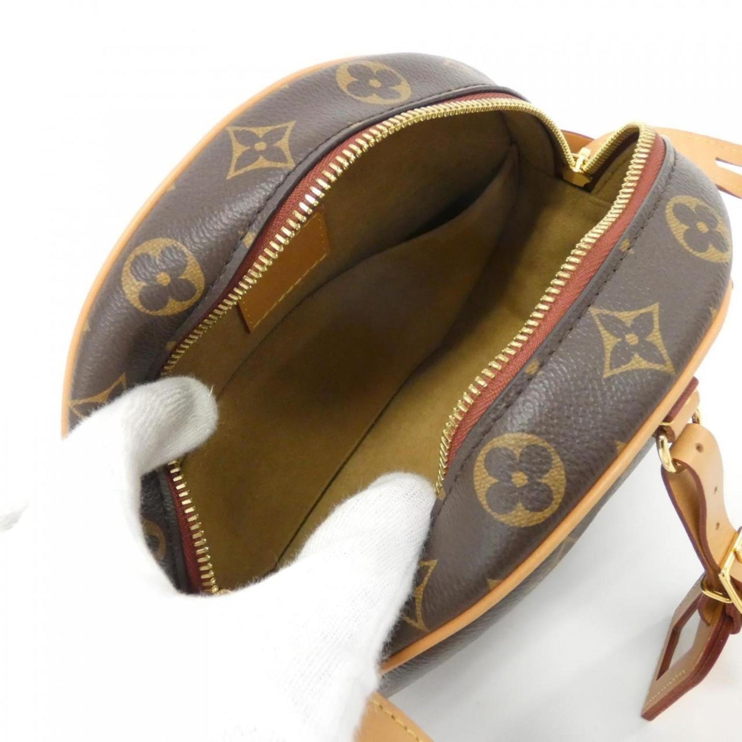 Louis Vuitton Coated Canvas Brown Shoulder Bags