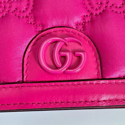 Gucci Nylon Pink Handbags