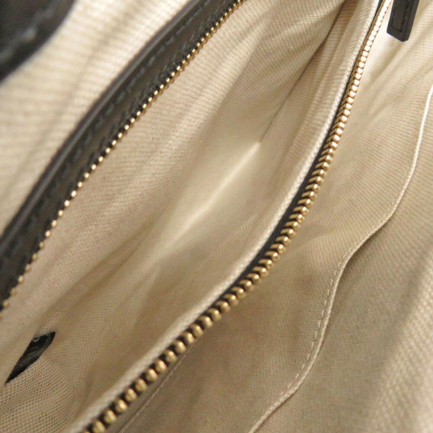 Gucci Others Black Shoulder Bags