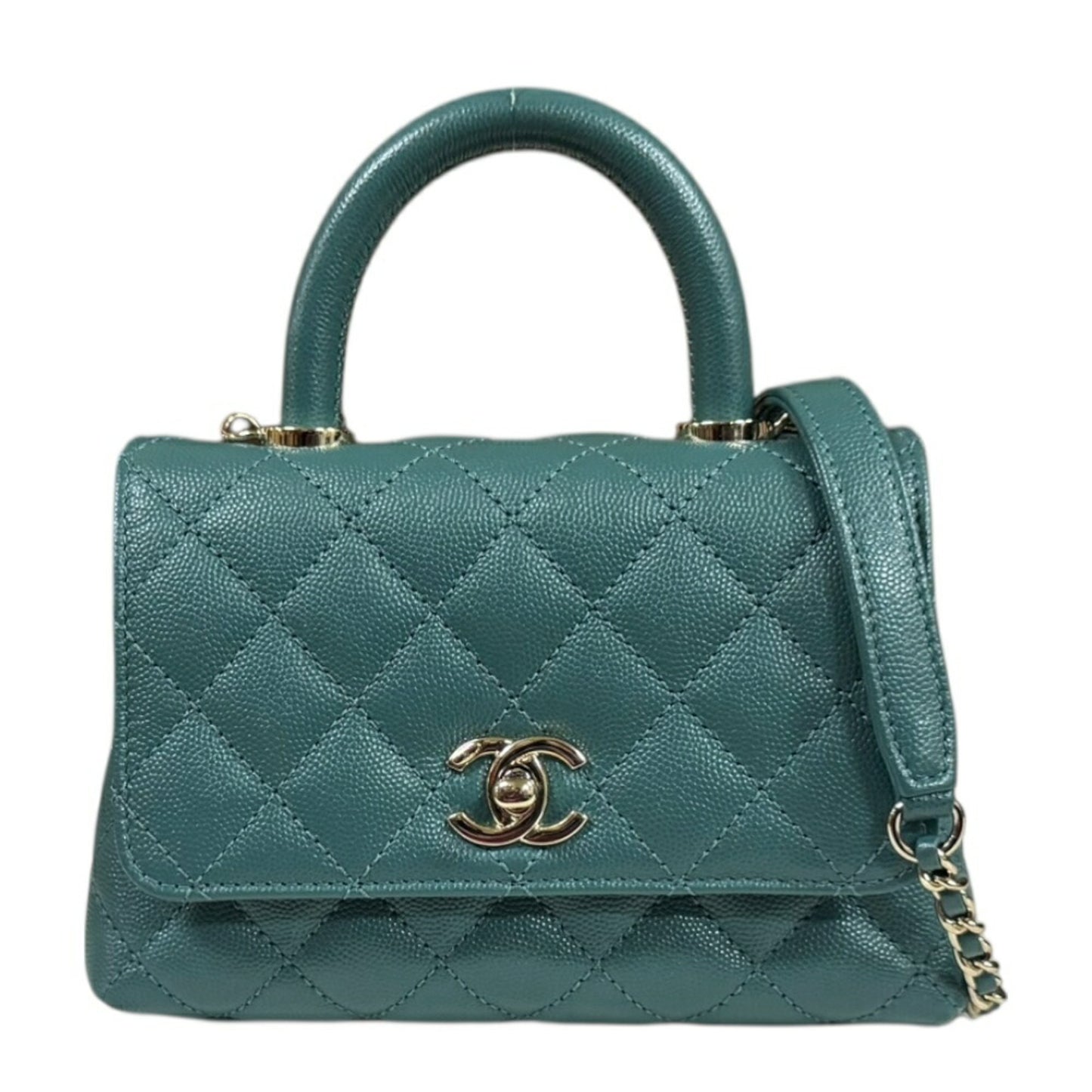 Chanel Calfskin Green Shoulder Bags