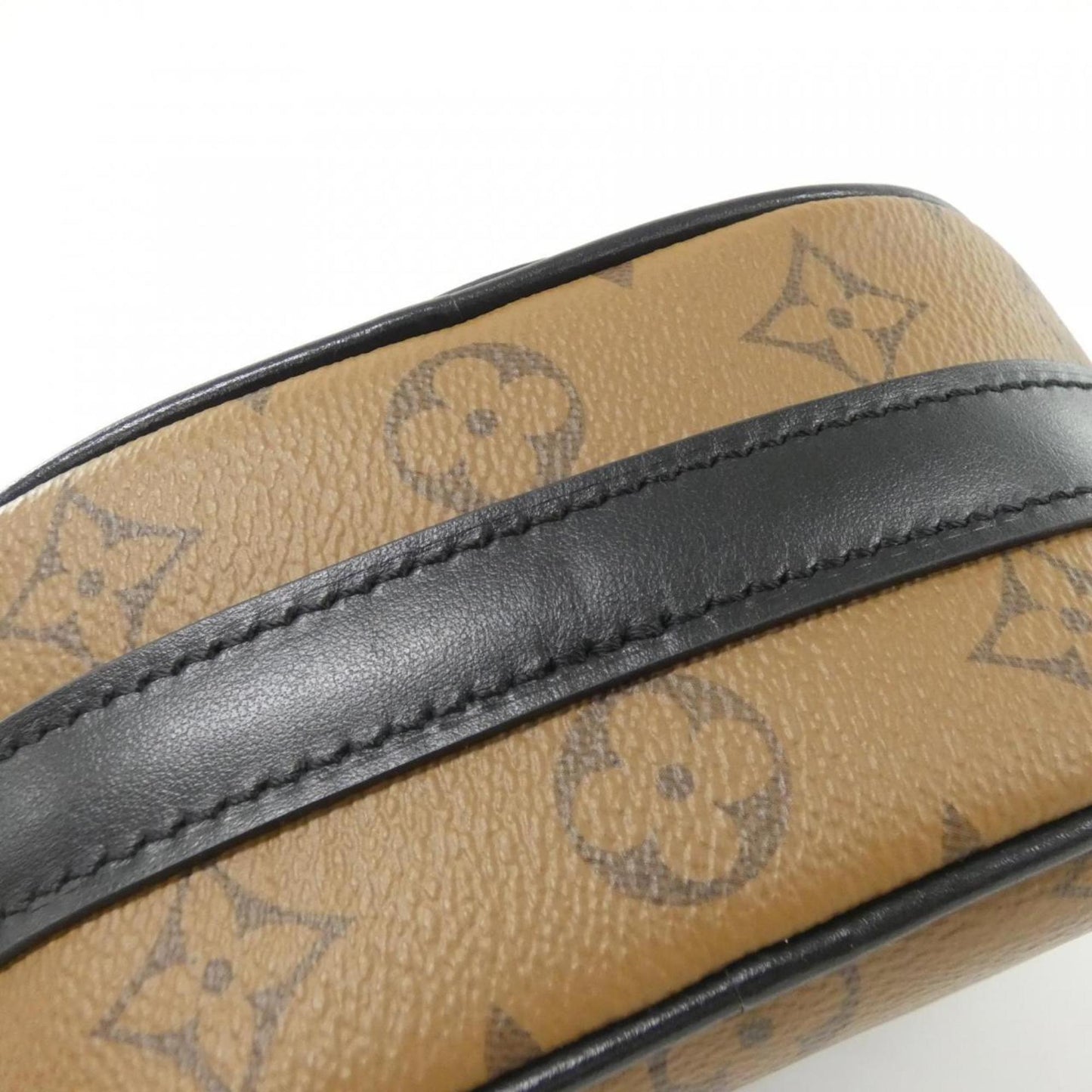 Louis Vuitton Coated Canvas Brown Shoulder Bags