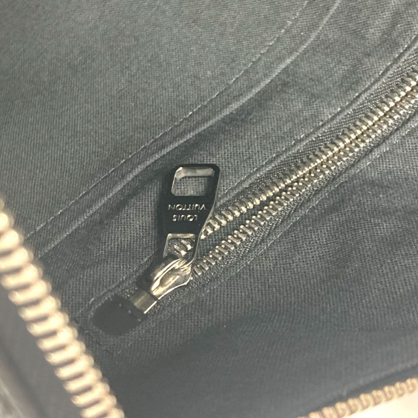 Louis Vuitton Monogram Canvas Black Shoulder Bags