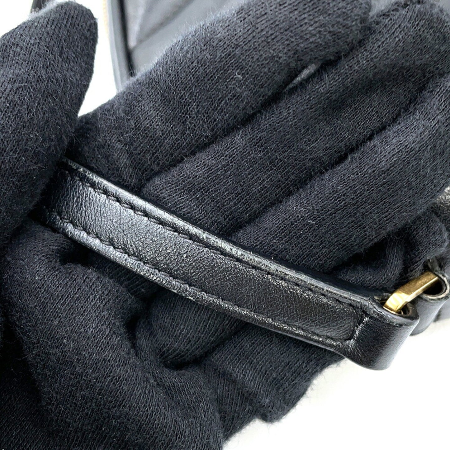 Saint Laurent Others Black Shoulder Bags