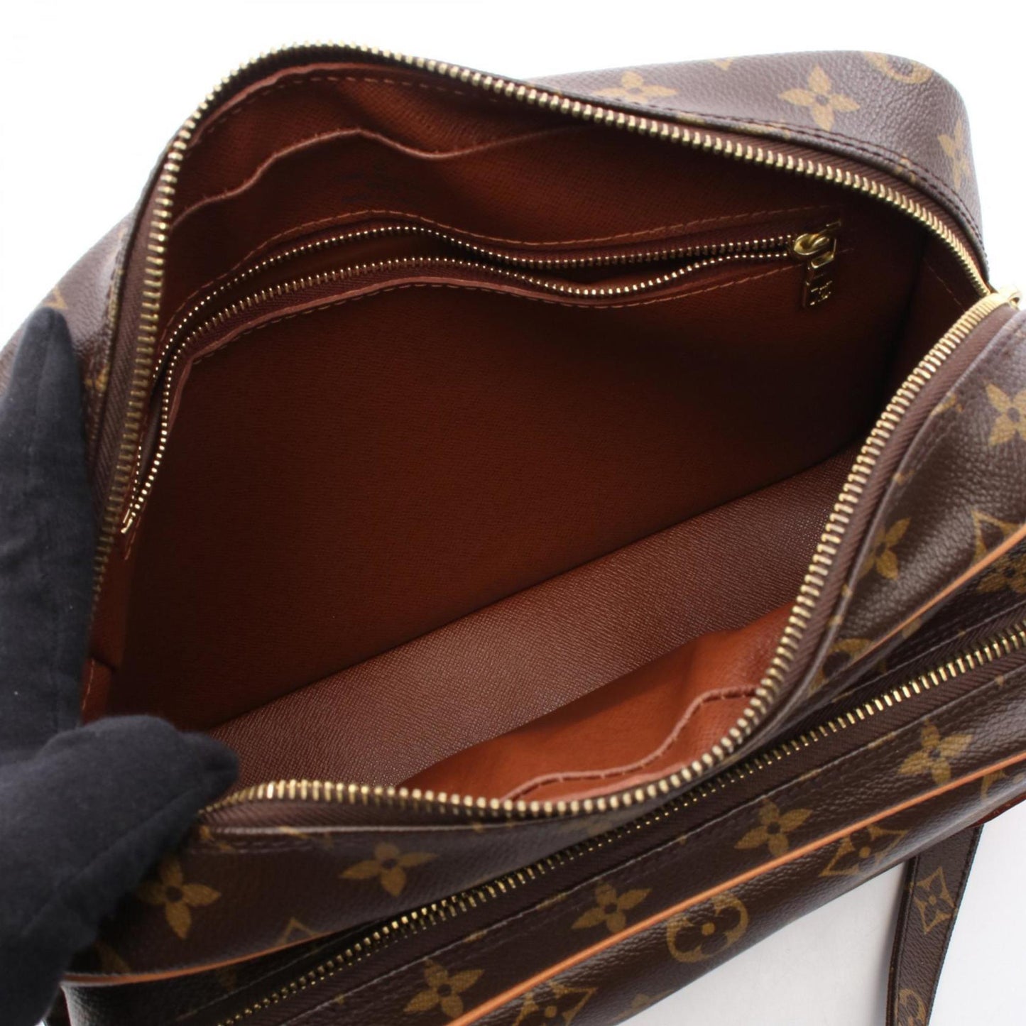 Louis Vuitton Coated Canvas Brown Shoulder Bags