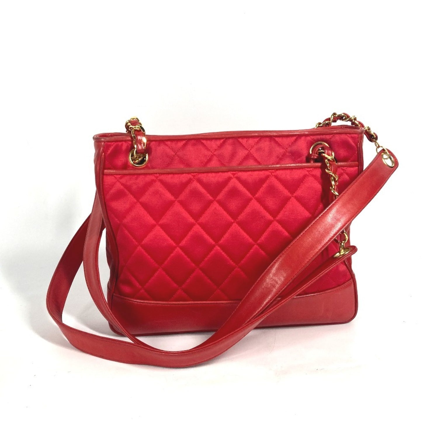 Chanel Satin Red Shoulder Bags