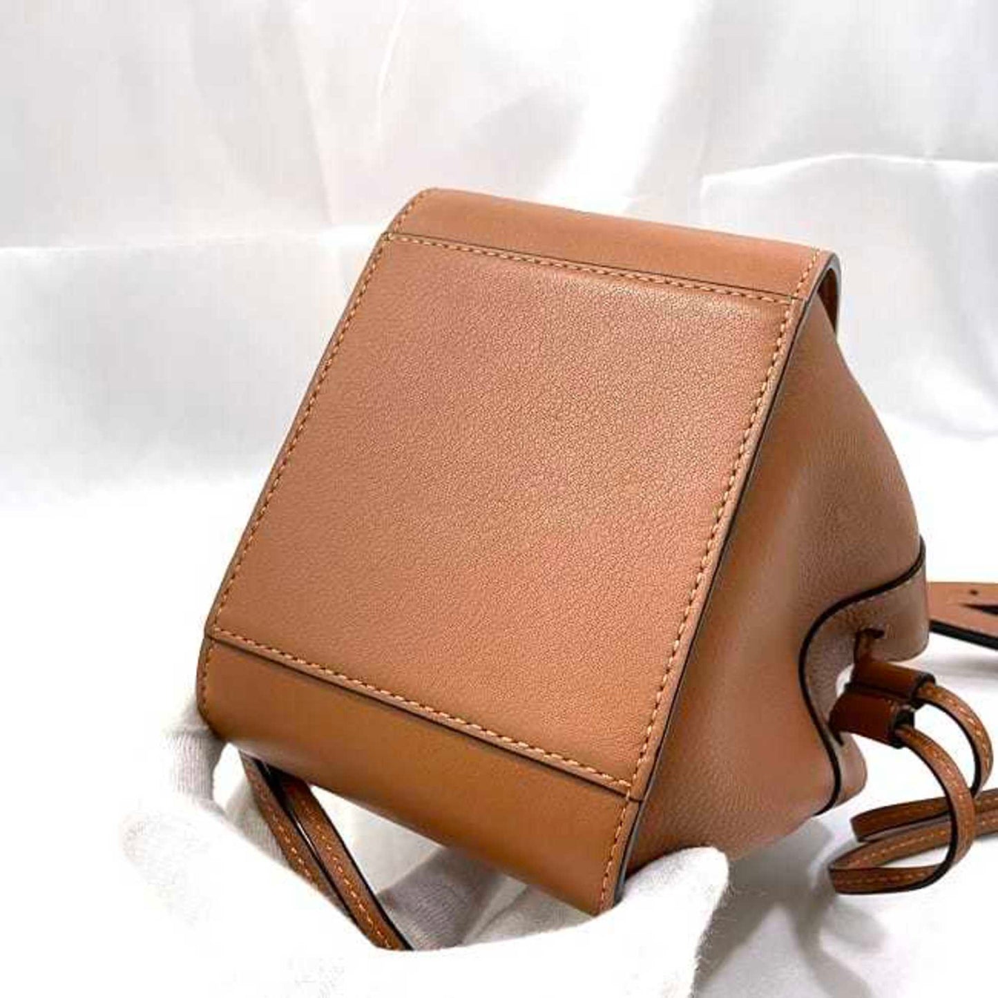 Loewe Others Brown Shoulder Bags