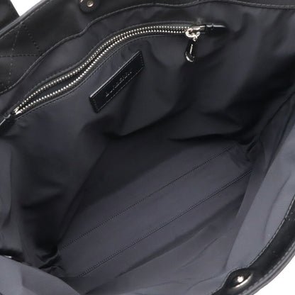 Burberry Nylon Black Shoulder Bags