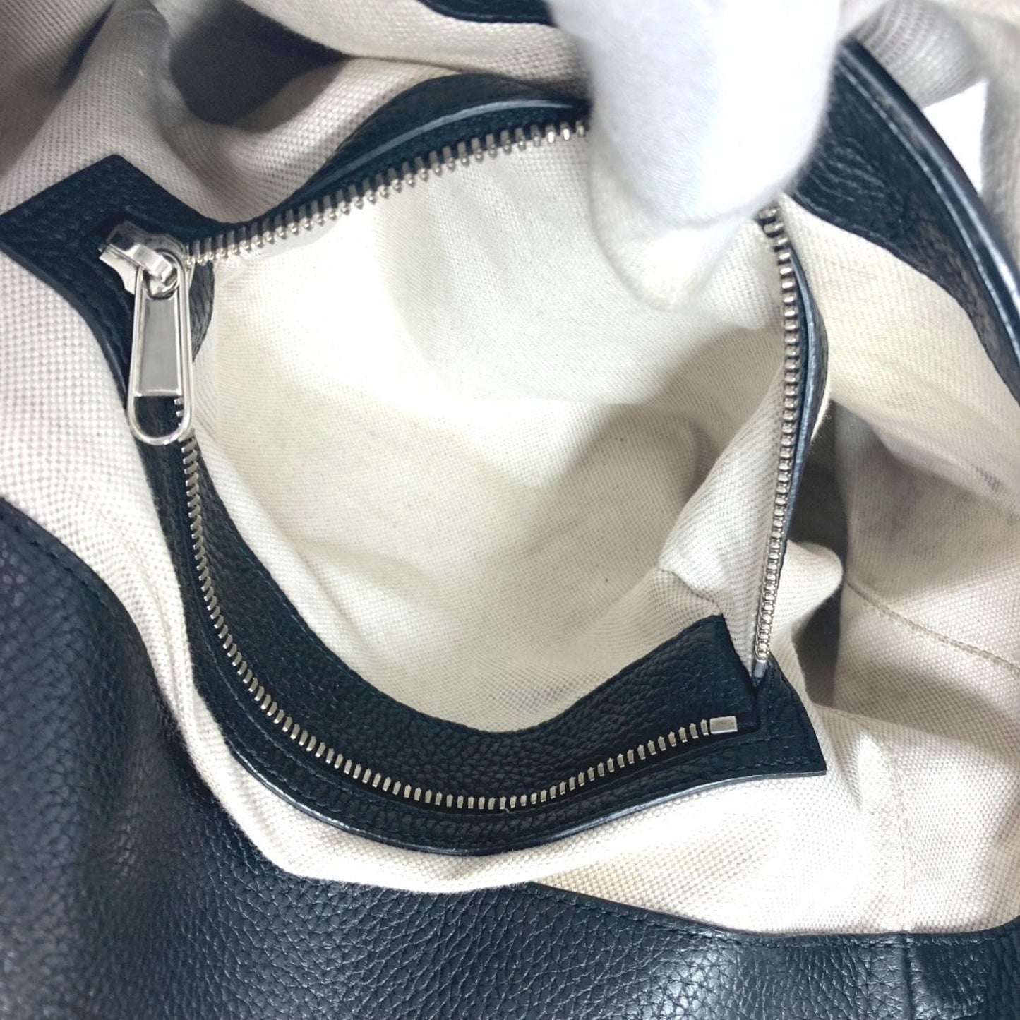 Gucci Others Black Shoulder Bags