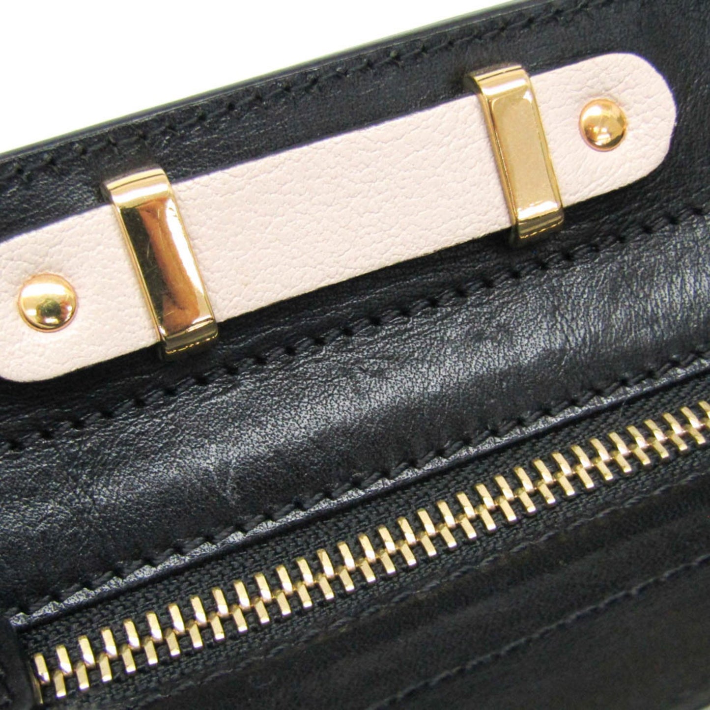 Chloé Others Black Handbags