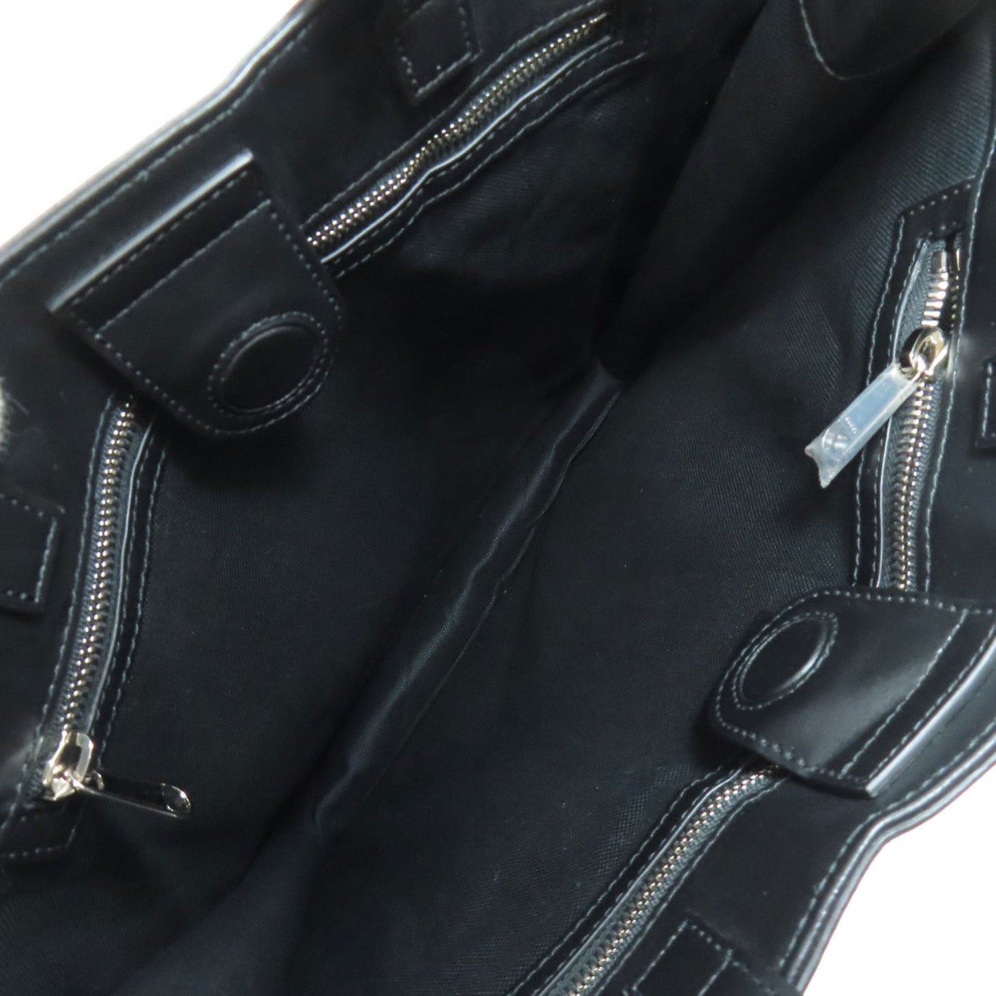 Gucci Pvc Gray Handbags