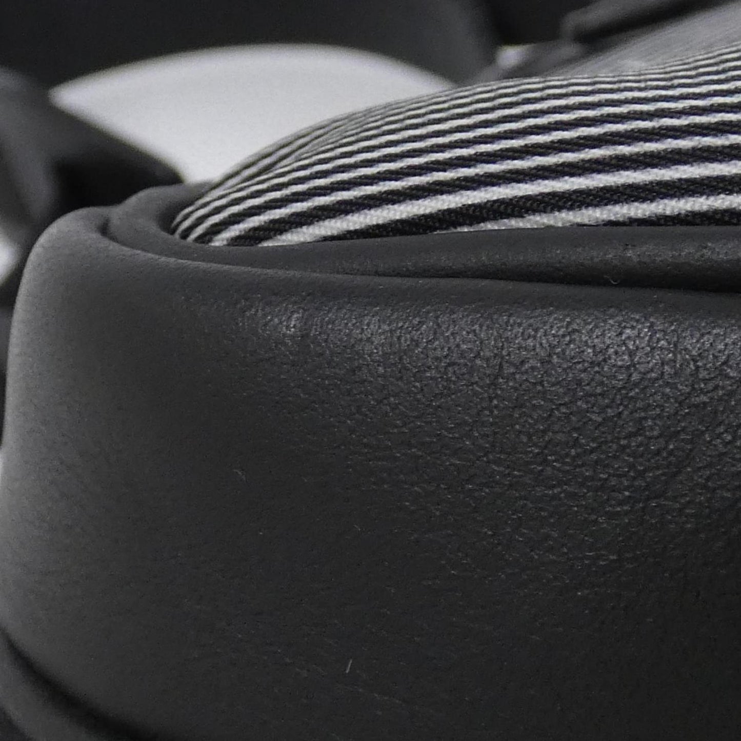 Louis Vuitton Nylon Black Shoulder Bags