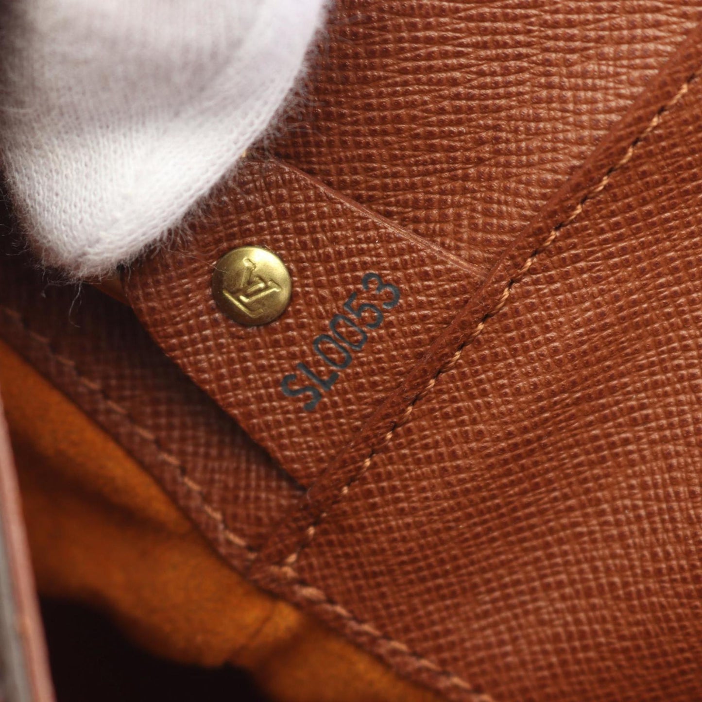 Louis Vuitton Monogram Canvas Brown Shoulder Bags