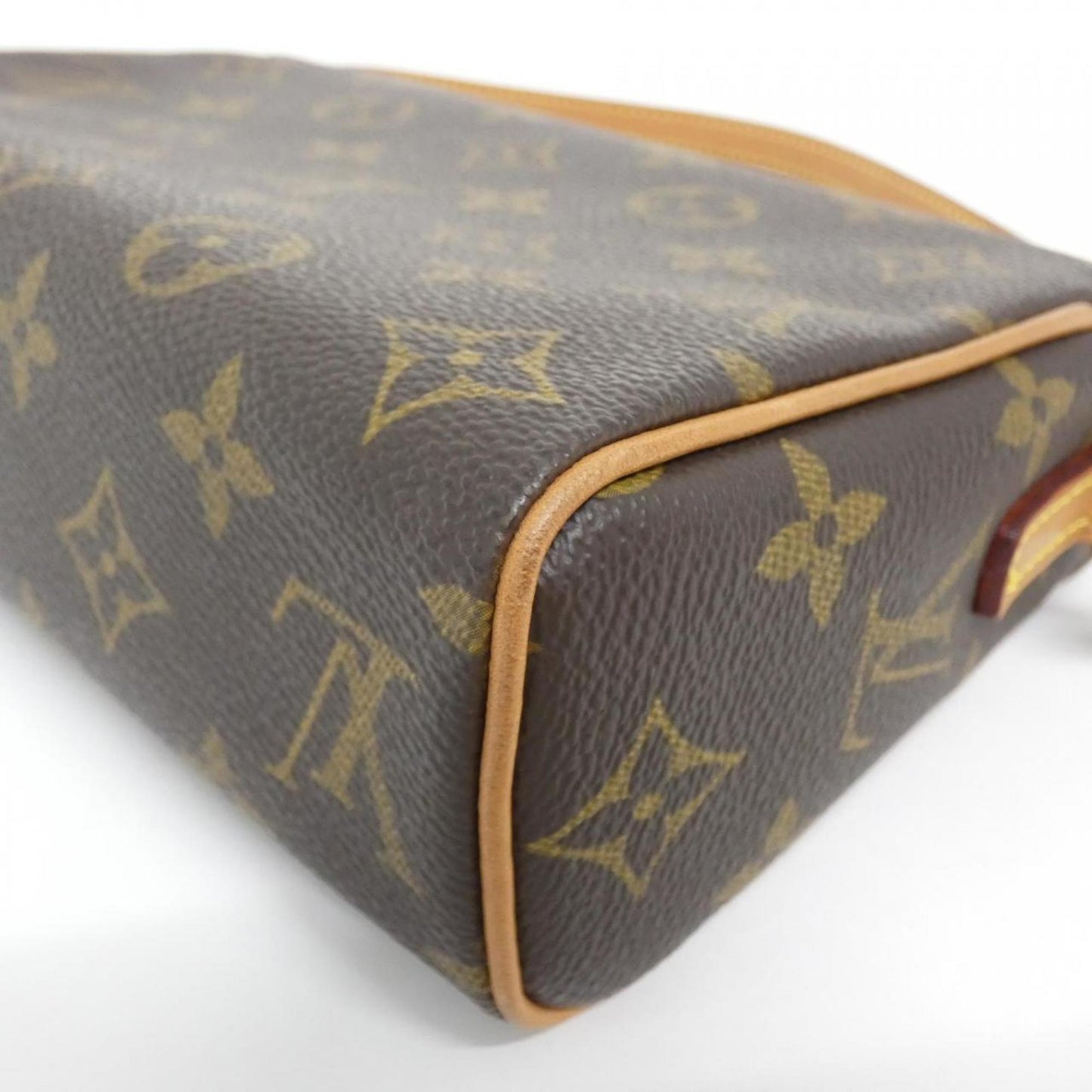 Louis Vuitton Coated Canvas Brown Handbags