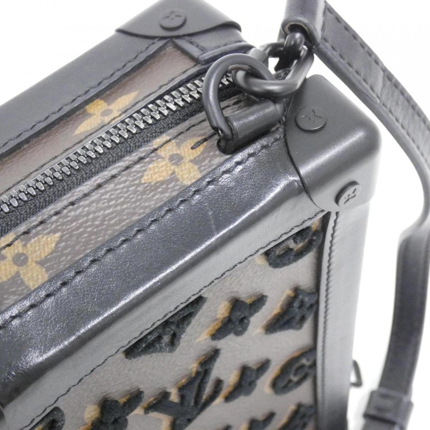 Louis Vuitton Monogram Canvas Black Shoulder Bags