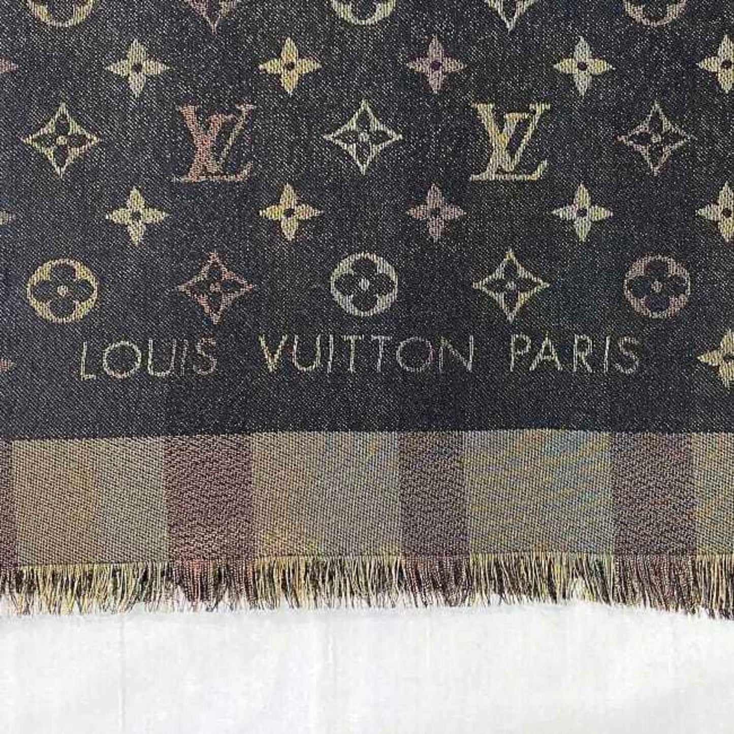 Louis Vuitton Silk Black Scarves