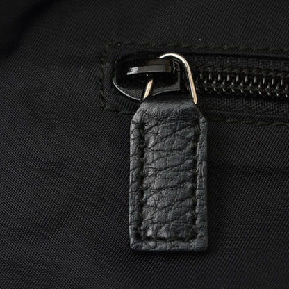 Gucci Nylon Black Shoulder Bags
