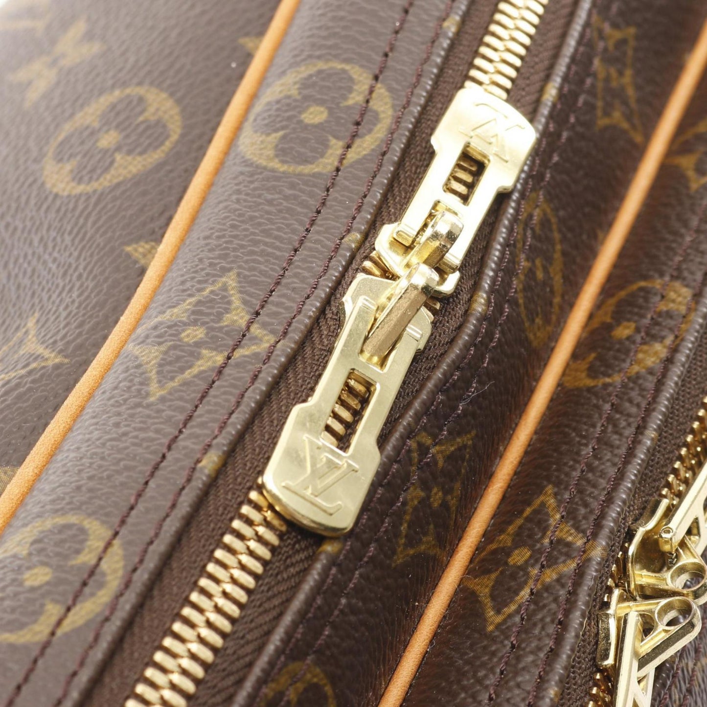 Louis Vuitton Coated Canvas Brown Shoulder Bags