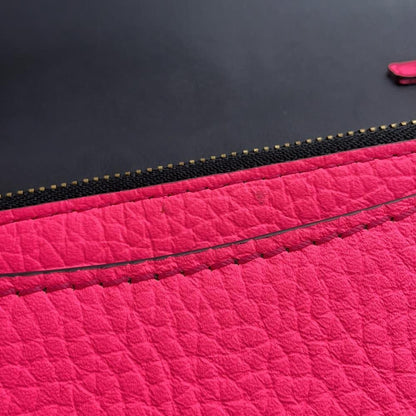 Burberry Others Pink Shoulder Bags