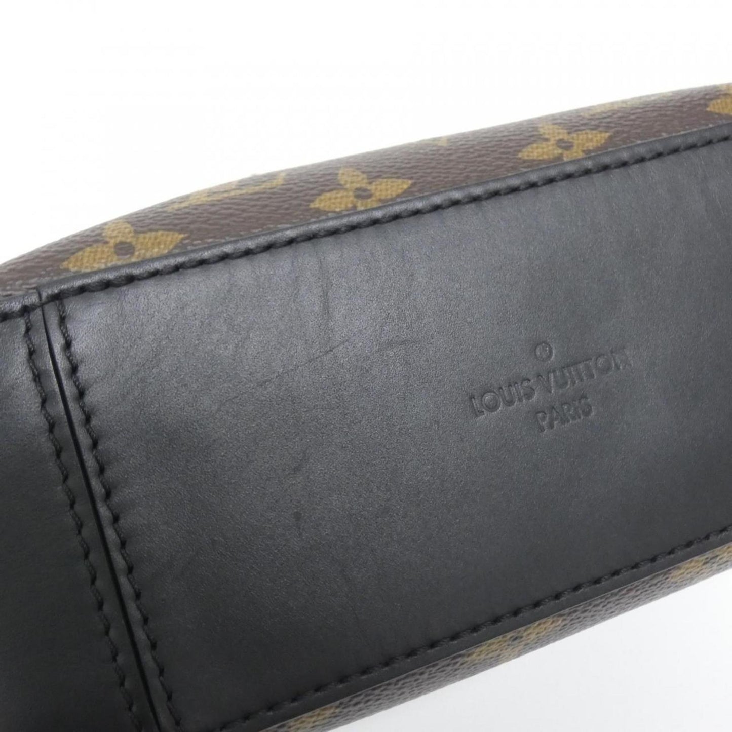 Louis Vuitton Monogram Canvas Black Shoulder Bags