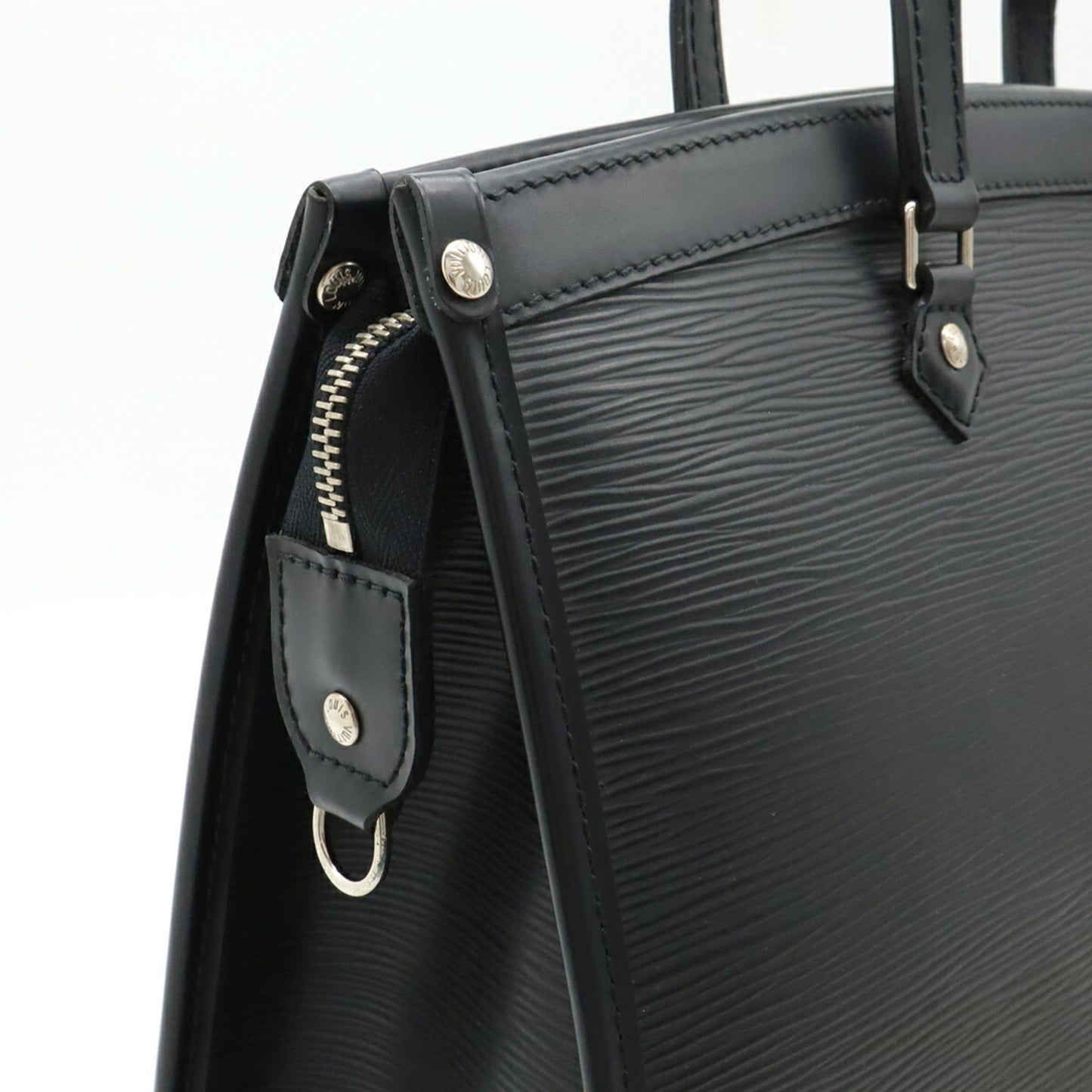 Louis Vuitton Epi Black Shoulder Bags