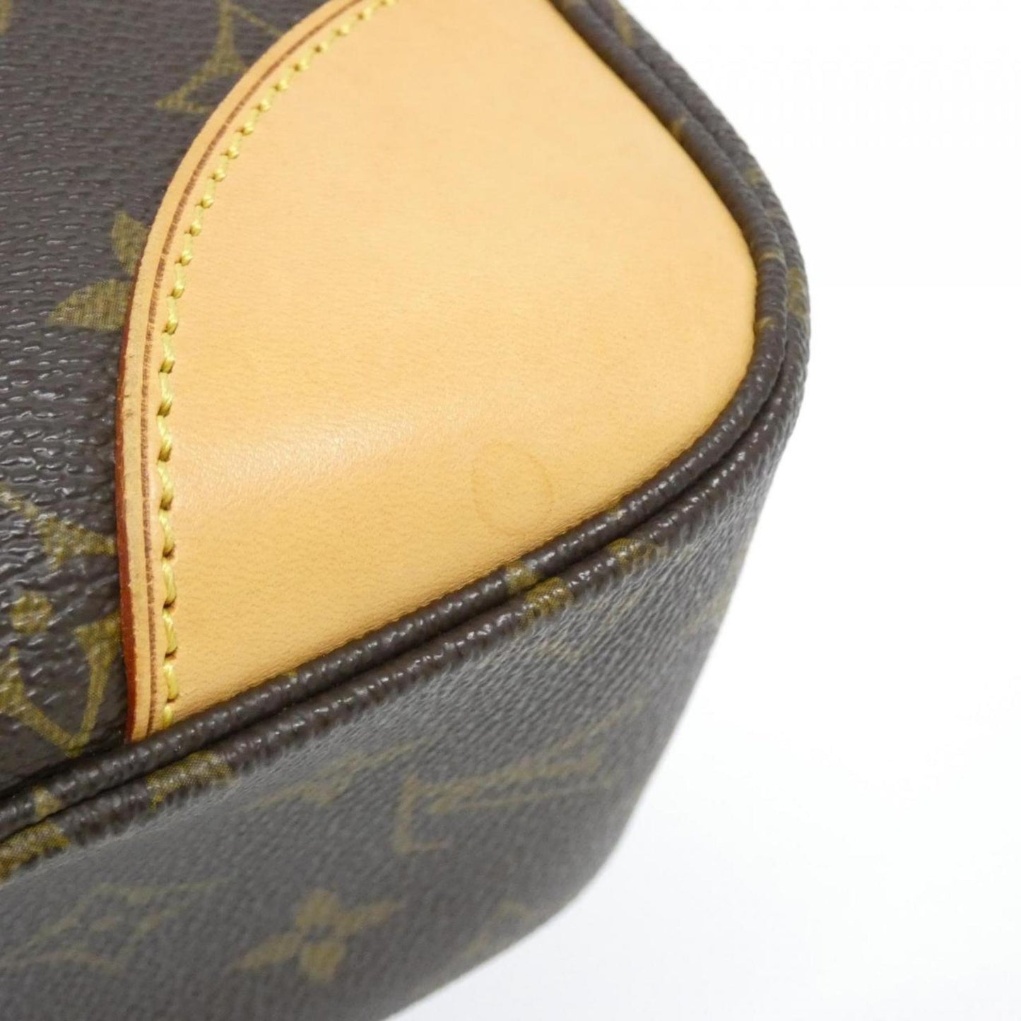 Louis Vuitton Coated Canvas Brown Shoulder Bags