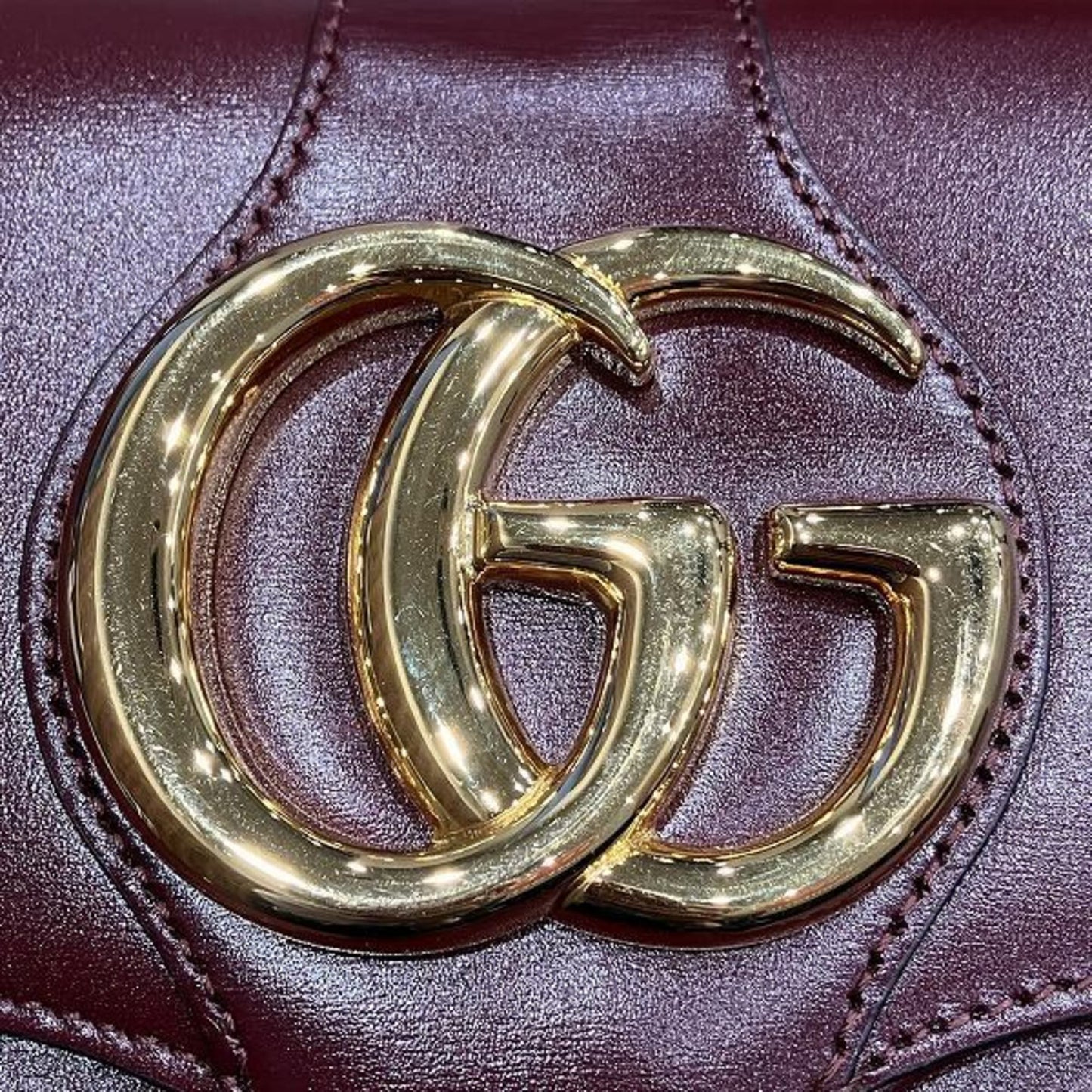 Gucci Others Red Shoulder Bags
