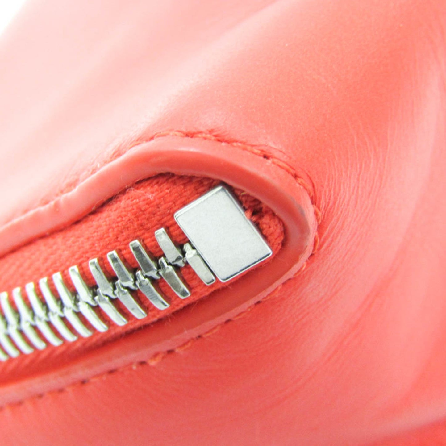 Bottega Veneta Others Red Clutch Bags