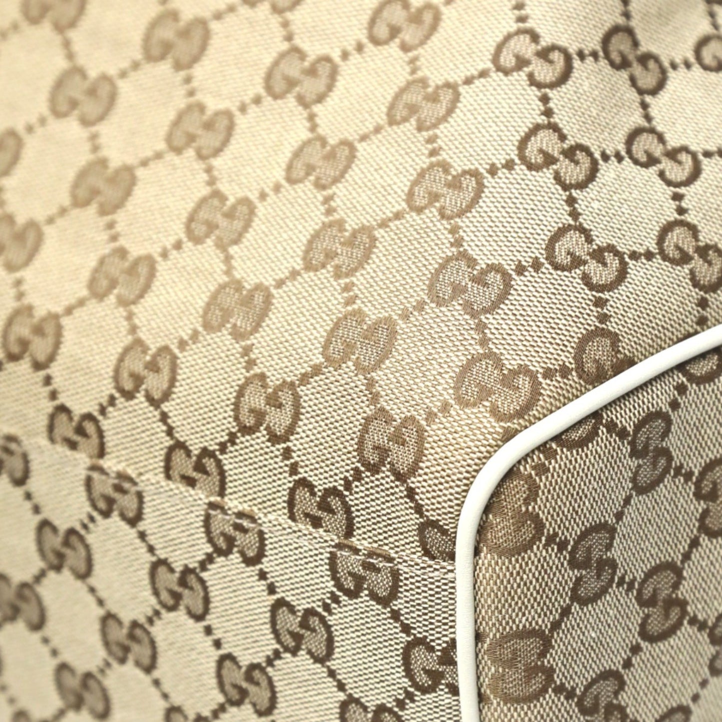 Gucci Canvas Brown Handbags