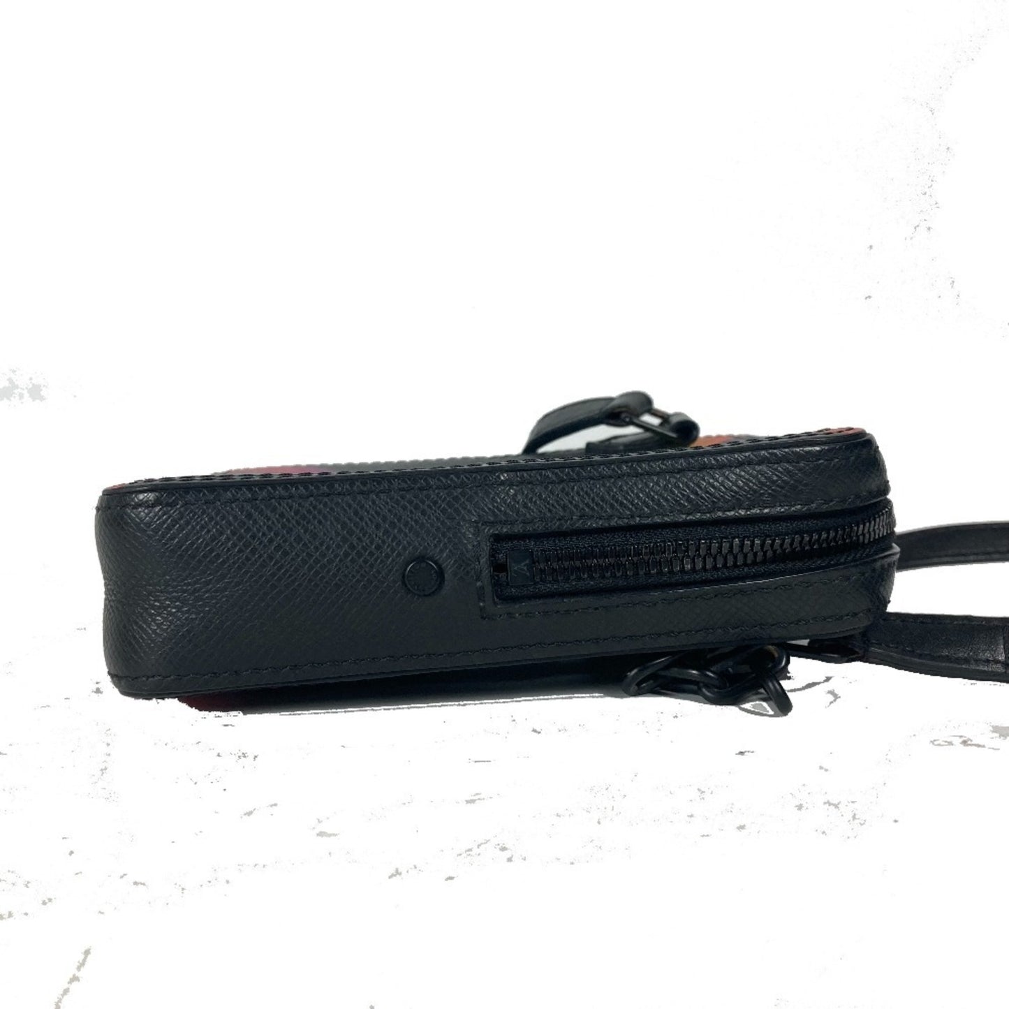 Louis Vuitton Others Gray Shoulder Bags