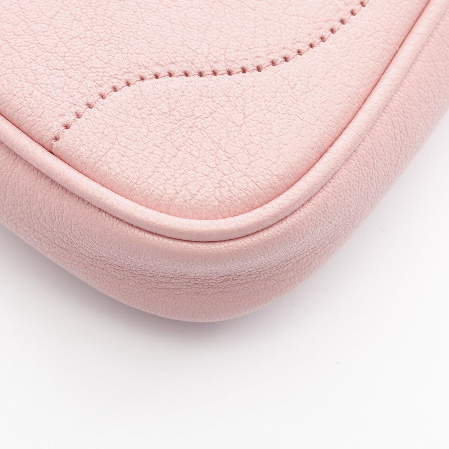 Gucci Others Pink Handbags