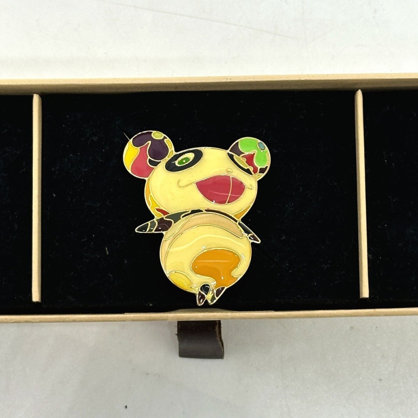 Louis Vuitton Other Metal Multi Brooches