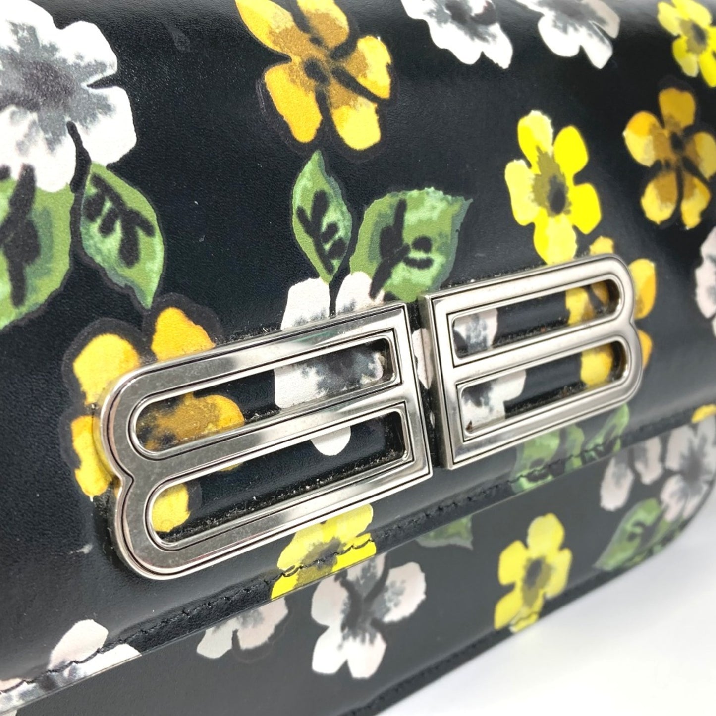 Balenciaga Others Black Shoulder Bags