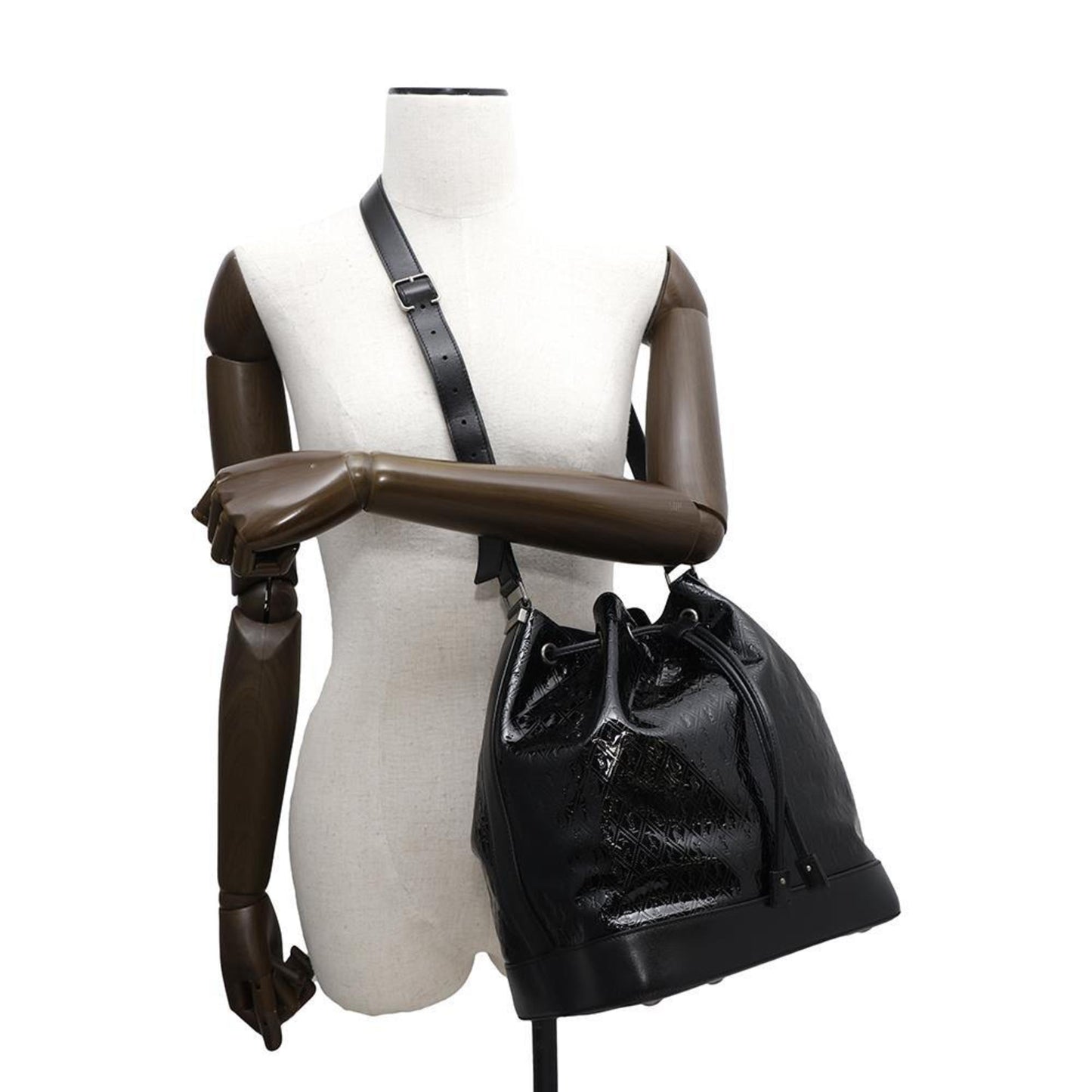 Saint Laurent Patent Black Shoulder Bags