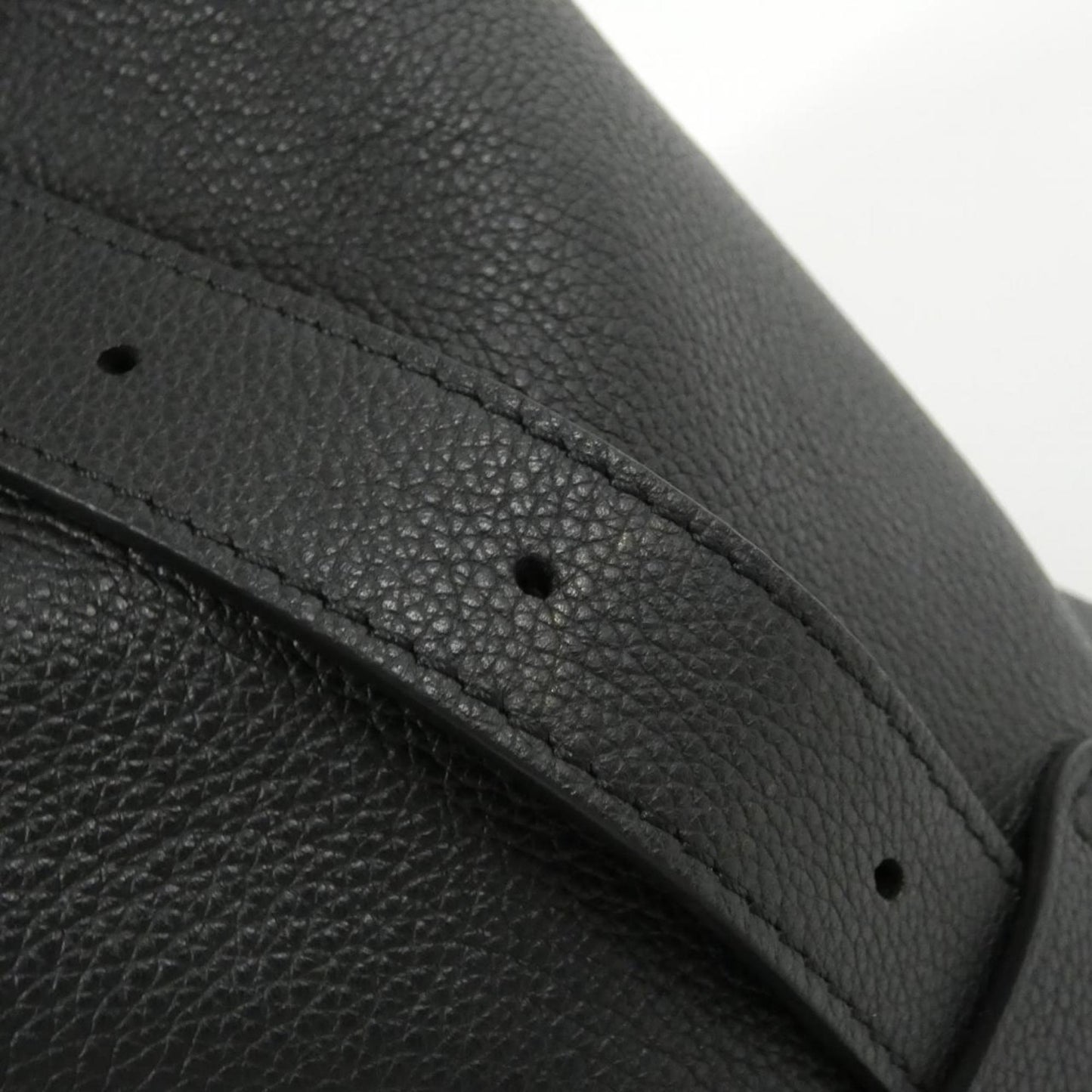 Louis Vuitton Others Black Shoulder Bags
