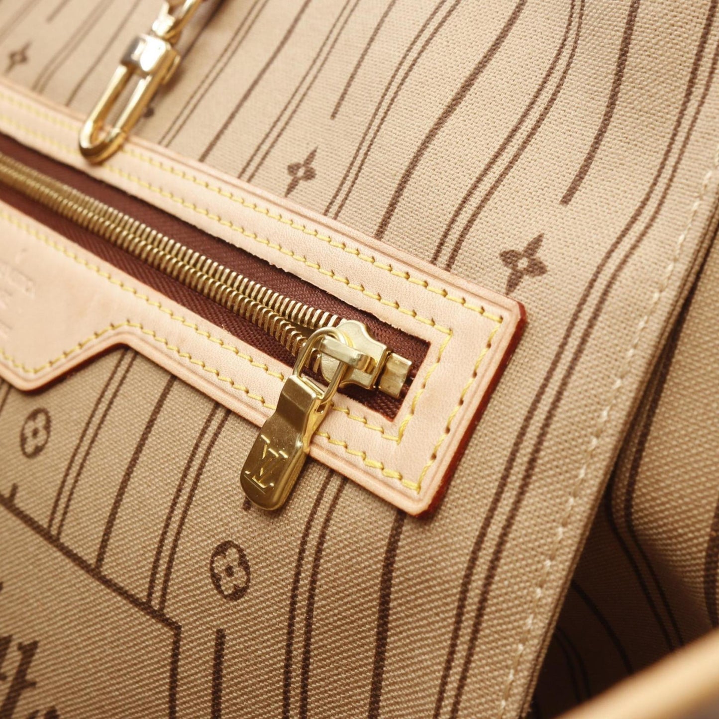 Louis Vuitton Coated Canvas Brown Tote Bags