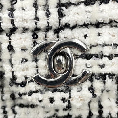 Chanel Tweed Black Shoulder Bags