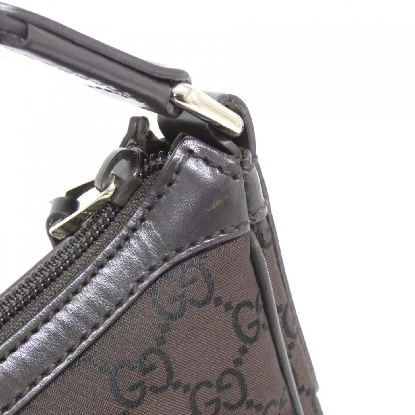 Gucci Nylon Brown Shoulder Bags