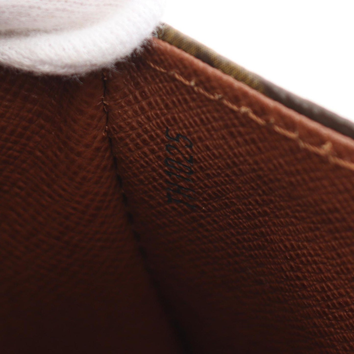 Louis Vuitton Monogram Canvas Brown Shoulder Bags