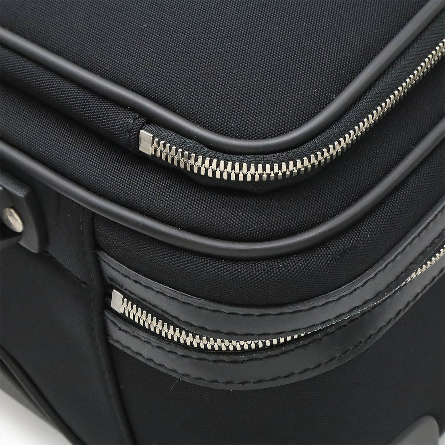 Gucci Canvas Black Travel Bags