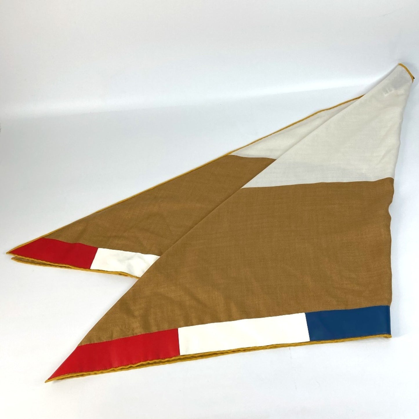 Louis Vuitton Cashmere White Scarves