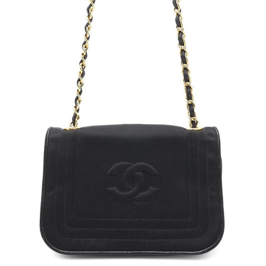 Chanel Nylon Black Shoulder Bags