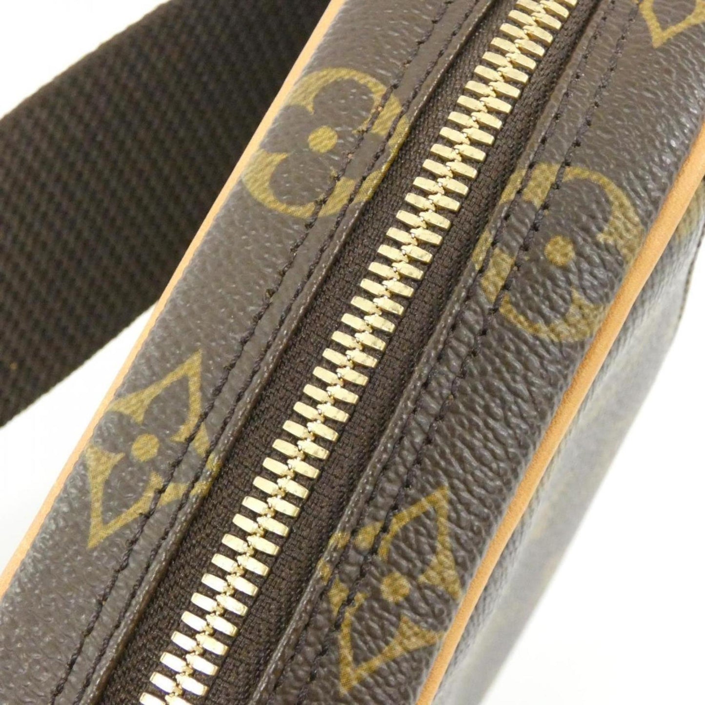 Louis Vuitton Coated Canvas Brown Shoulder Bags