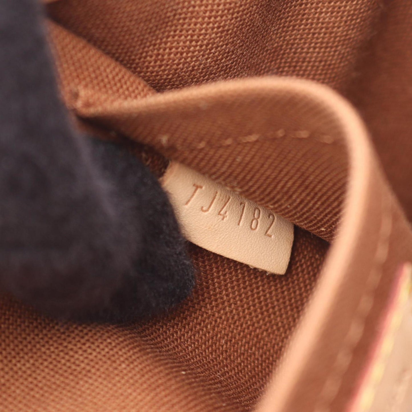 Louis Vuitton Coated Canvas Brown Shoulder Bags