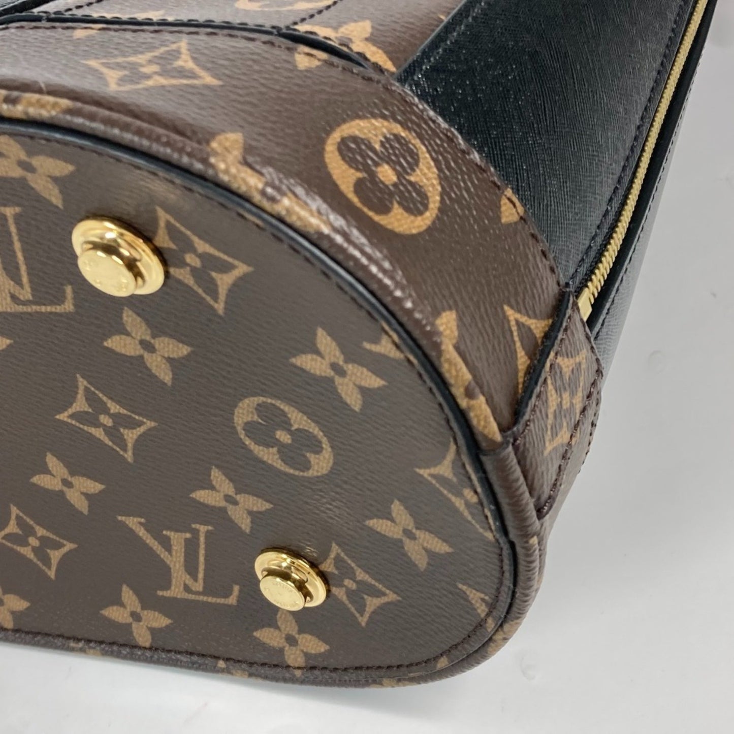 Louis Vuitton Monogram Canvas Black Shoulder Bags