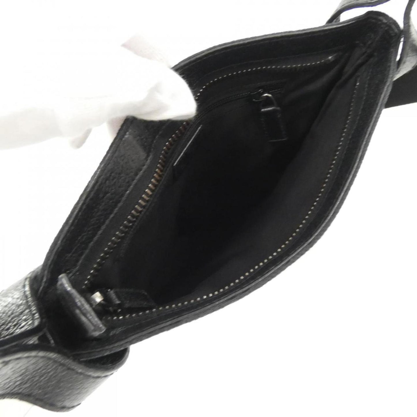 Gucci Canvas Black Shoulder Bags
