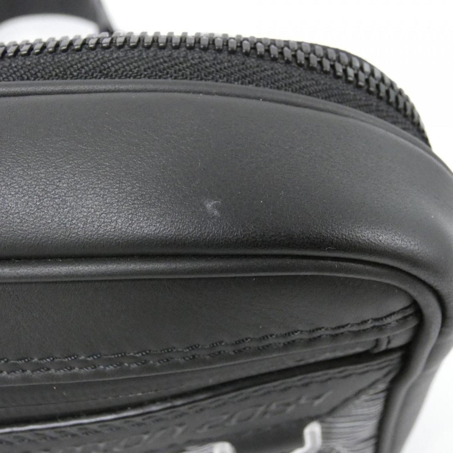Louis Vuitton Nylon Black Shoulder Bags
