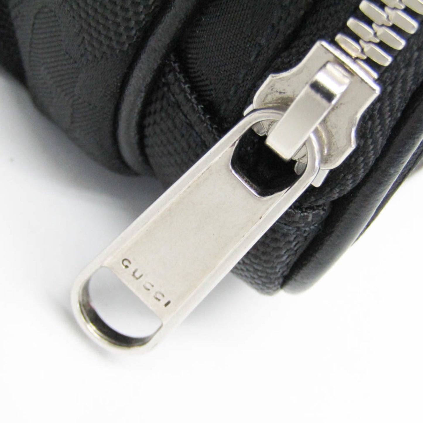 Gucci Nylon Black Shoulder Bags