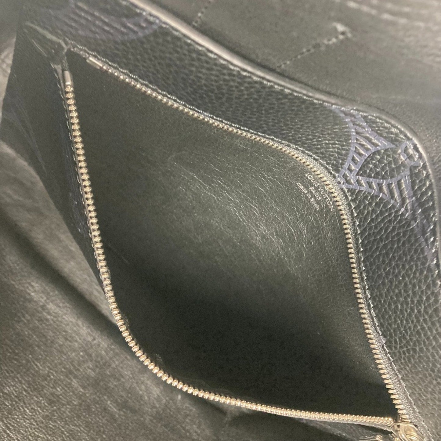 Louis Vuitton Others Black Shoulder Bags