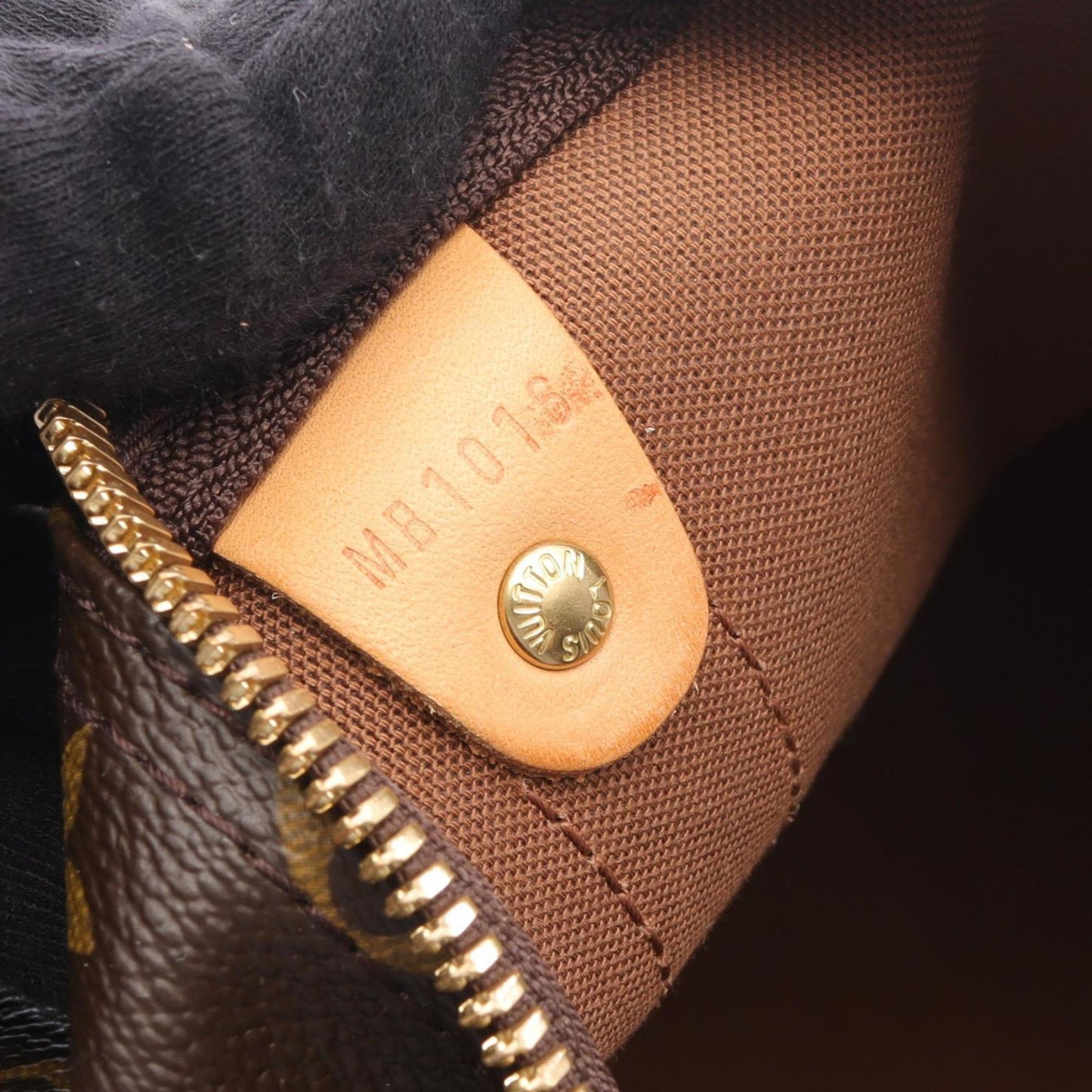Louis Vuitton Coated Canvas Brown Travel Bags