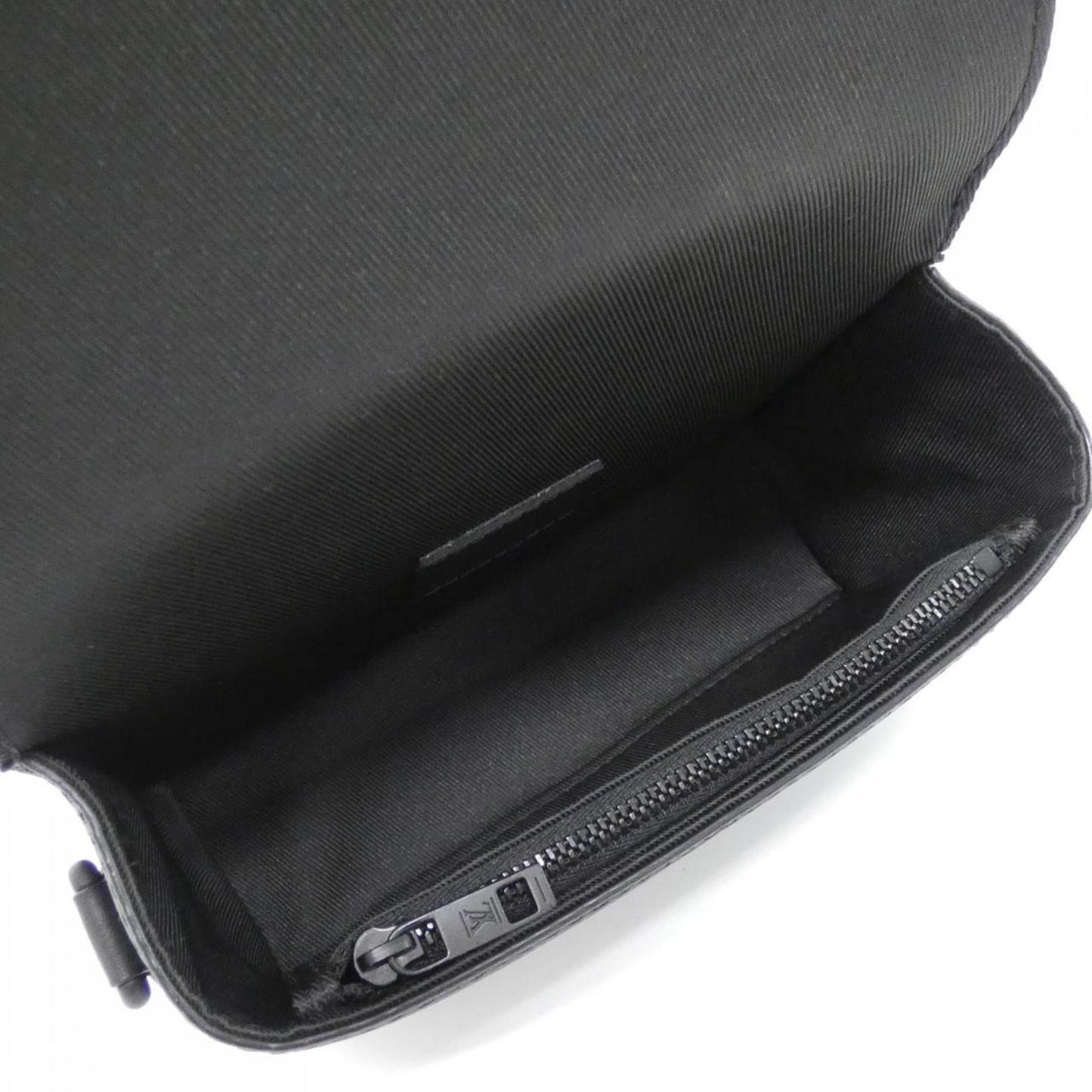 Louis Vuitton Others Black Shoulder Bags